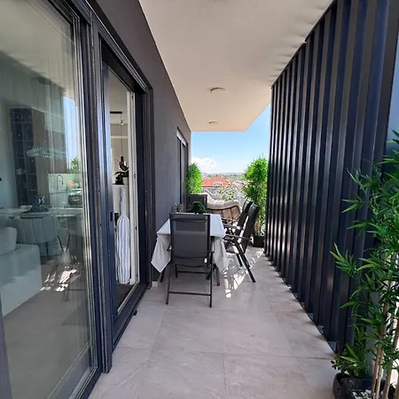 Lux Penthouse Paradise